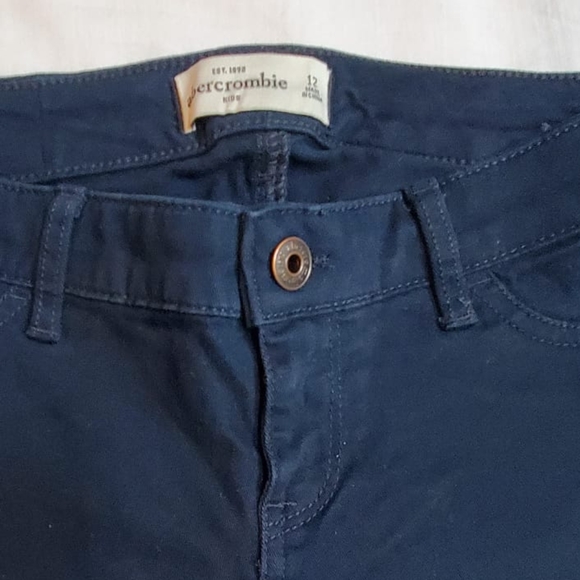 NWOT Abercrombie skinny pants - Picture 2 of 5